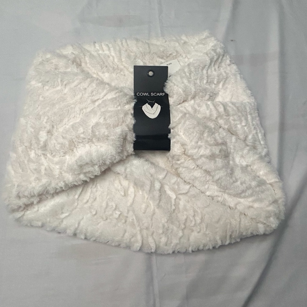 CEJON COWL SCARF